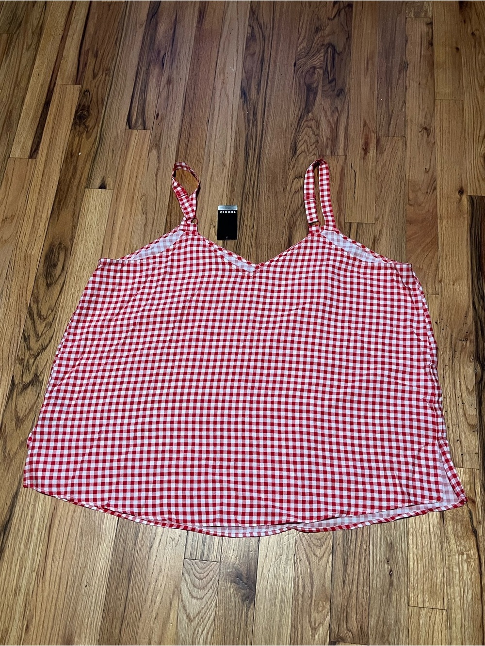 Torrid 1X Red White Gingham Camisole Tank Top Flowy Spaghetti Strap NWT - Picture 3 of 5